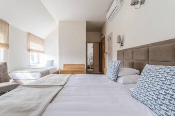 Фото номера Двухместный номер с 1 кроватью Отель Hotel Kahlberg г. Крыница-Морска 2