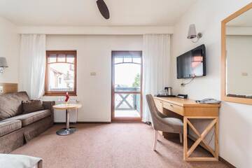 Фото номера Полулюкс Отель Hotel Kahlberg г. Крыница-Морска 5
