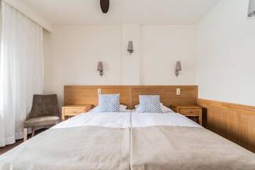 Фото номера Полулюкс Отель Hotel Kahlberg г. Крыница-Морска 2